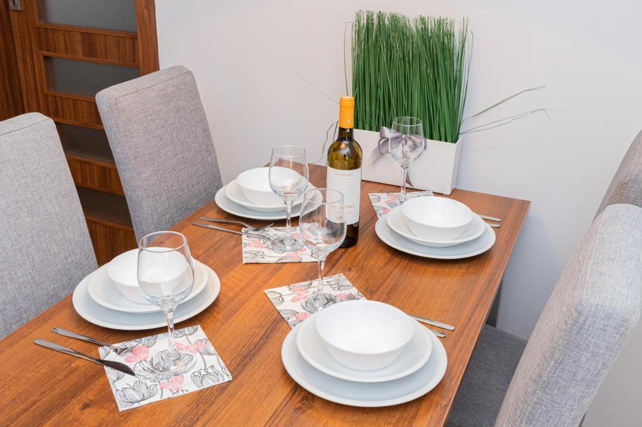 Villa 4 Pory Roku By Noclegi Renters Jastrzębia Góra Eksteriør billede